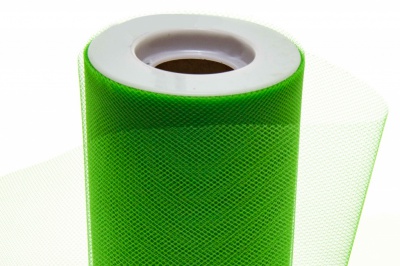 Фатин в шпульках 16-146, 10 гр/м2, шир. 15 см (в нам. 25+/-1 м), цвет зелёный - купить в Пятигорске. Цена: 100.69 руб.